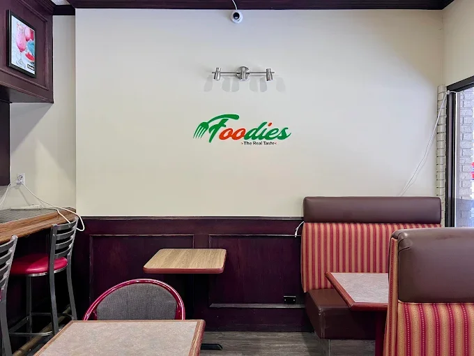 Fast halal Pakistani & Indian food delivery to Cornerbrook, Calgary, AB from Foodies Calgary